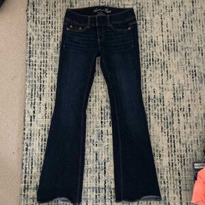 American Eagle outfitters “Artist” dark wash jeans size 00